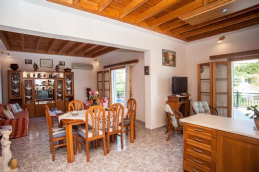 Fernanda'S Traditional 2 Floor House Villa Poros  Eksteriør bilde